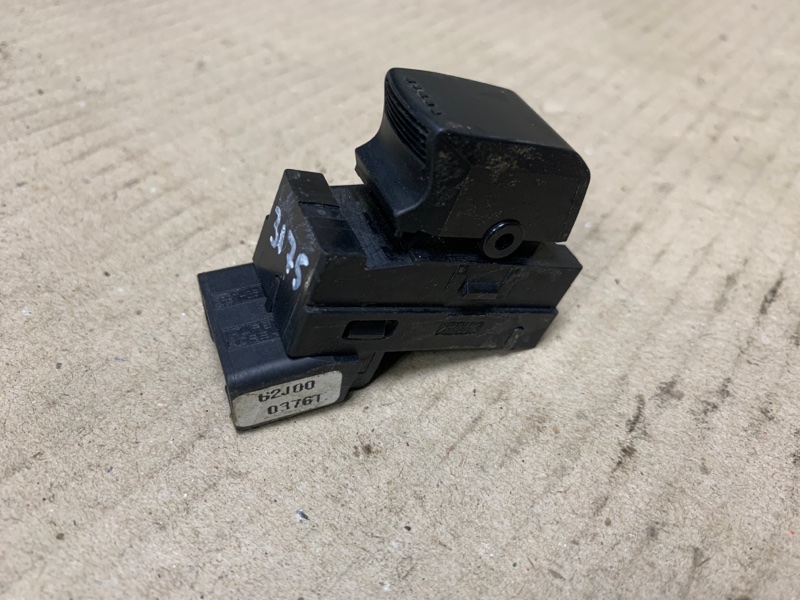 Кнопка стеклоподъемника задняя правая GRAND VITARA 05-15 2006 Внедорожник 2.7