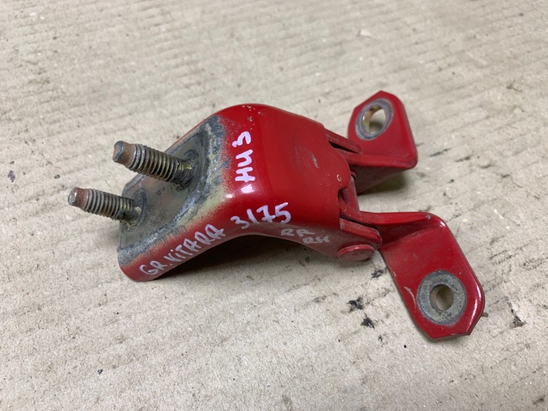 Петля двери нижняя задняя правая SUZUKI GRAND VITARA 05-15 2006 Внедорожник 2.7 69430-63J00 Б/У