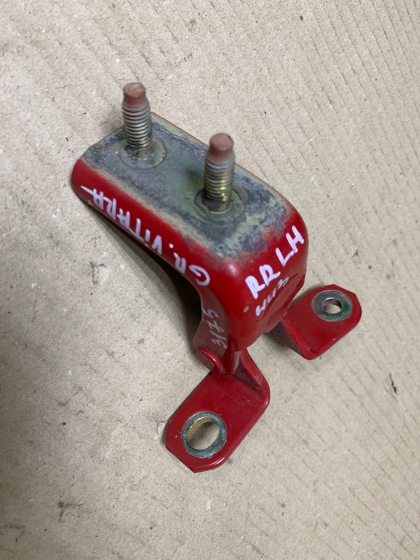 Петля двери нижняя задняя левая GRAND VITARA 05-15 2006 Внедорожник 2.7