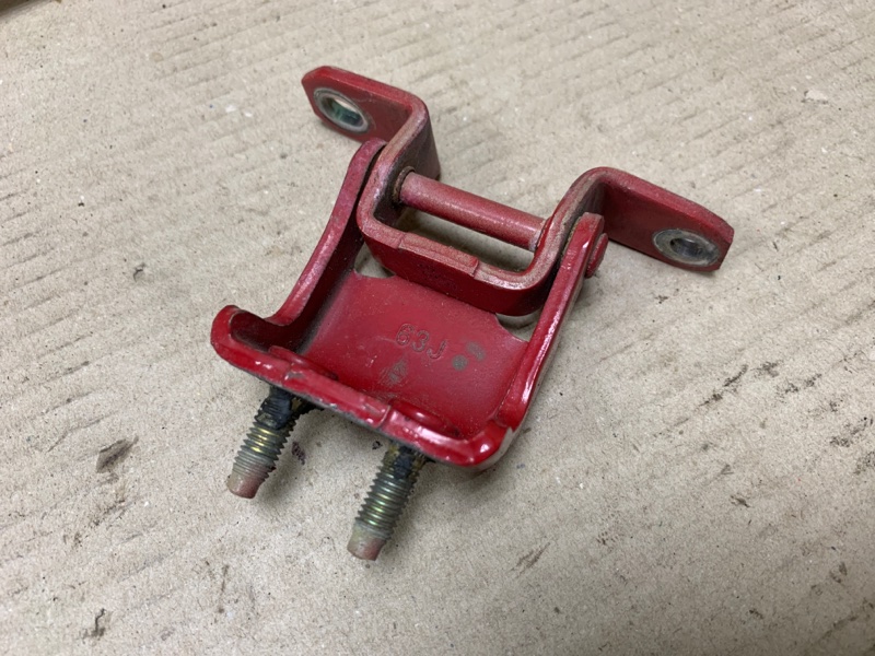 Петля двери верхняя задняя правая SUZUKI GRAND VITARA 05-15 Внедорожник 2.7