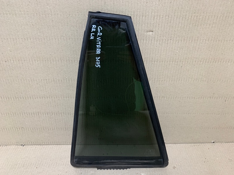 Стекло двери глухое заднее левое SUZUKI GRAND VITARA 05-15 2006 Внедорожник 2.7 84556-65J01 Б/У