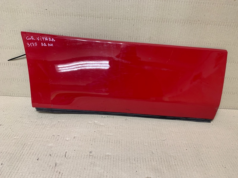 Накладка двери задняя правая SUZUKI GRAND VITARA 05-15 2006 Внедорожник 2.7 77590-65J00-Z9T Б/У