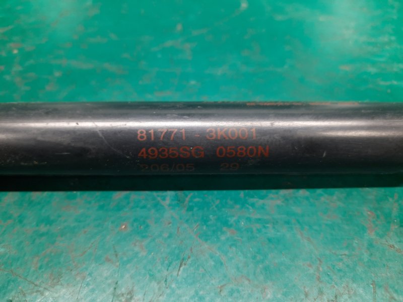 Амортизатор крышки багажника SONATA NF 04-10 2008 Седан 3.3 G6DB Амортизатор крышки багажника SONATA NF 04-10 2008 Седан 3.3 G6DB