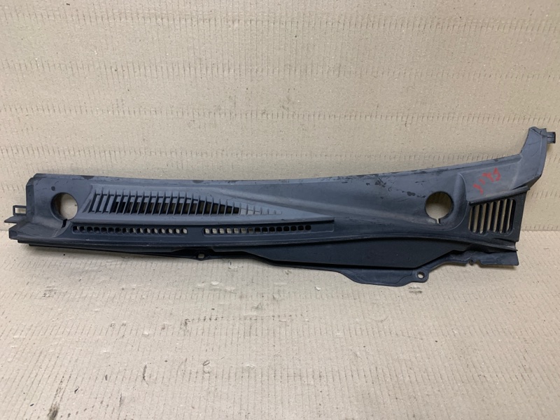 Пластик под лобовое стекло / Жабо левый SUZUKI GRAND VITARA 05-15 2006 Внедорожник 2.7 77320-65J00-5PK Б/У