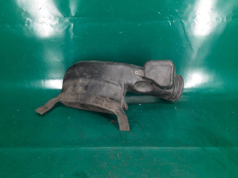 Запчасть воздухозаборник HYUNDAI SONATA NF 04-10 2008 Седан 3.3 G6DB 28210-3K200 Б/У Воздухозаборник HYUNDAI SONATA NF 04-10 2008 Седан 3.3 G6DB 28210-3K200 Б/У