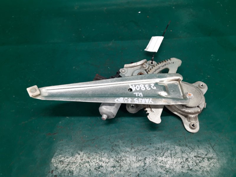 Стеклоподъемник задний левый YARIS 05–11 2008 Хэтчбек 1.5 1NZ-FE