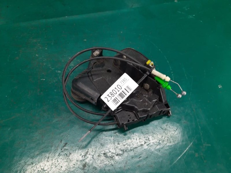 Замок двери передний левый YARIS 05–11 2008 Хэтчбек 1.5 1NZ-FE