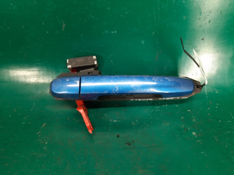 Запчасть ручка двери наружная задняя правая TOYOTA YARIS 05–11 2008 Хэтчбек 1.5 1NZ-FE 69211-12220-R5 Б/У Ручка двери наружная задняя правая TOYOTA YARIS 05–11 2008 Хэтчбек 1.5 1NZ-FE 69211-12220-R5 Б/У