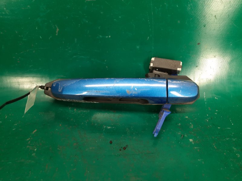 Запчасть ручка двери наружная задняя левая TOYOTA YARIS 05–11 2008 Хэтчбек 1.5 1NZ-FE 69211-12220-R5 Б/У Ручка двери наружная задняя левая TOYOTA YARIS 05–11 2008 Хэтчбек 1.5 1NZ-FE 69211-12220-R5 Б/У