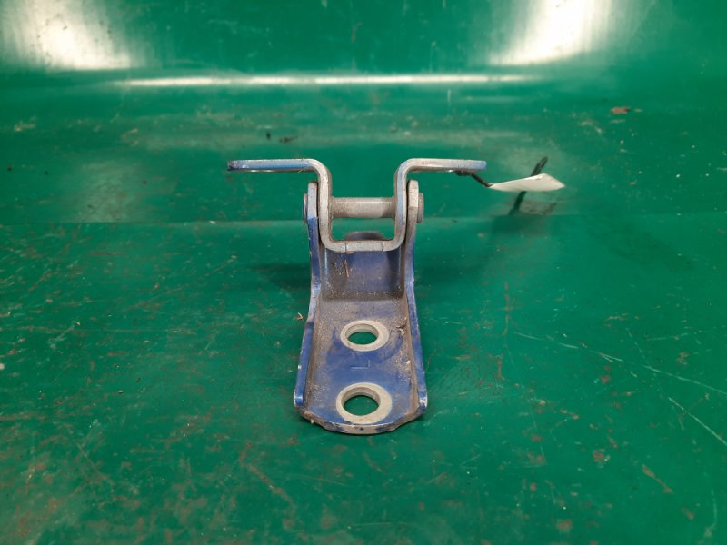 Петля двери нижняя задняя левая YARIS 05–11 2008 Хэтчбек 1.5 1NZ-FE