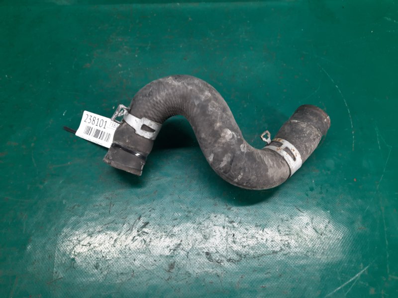 Запчасть патрубок системы охлаждения TOYOTA YARIS 05–11 2008 Хэтчбек 1.5 1NZ-FE 16573-21060 Б/У Патрубок системы охлаждения TOYOTA YARIS 05–11 2008 Хэтчбек 1.5 1NZ-FE 16573-21060 Б/У