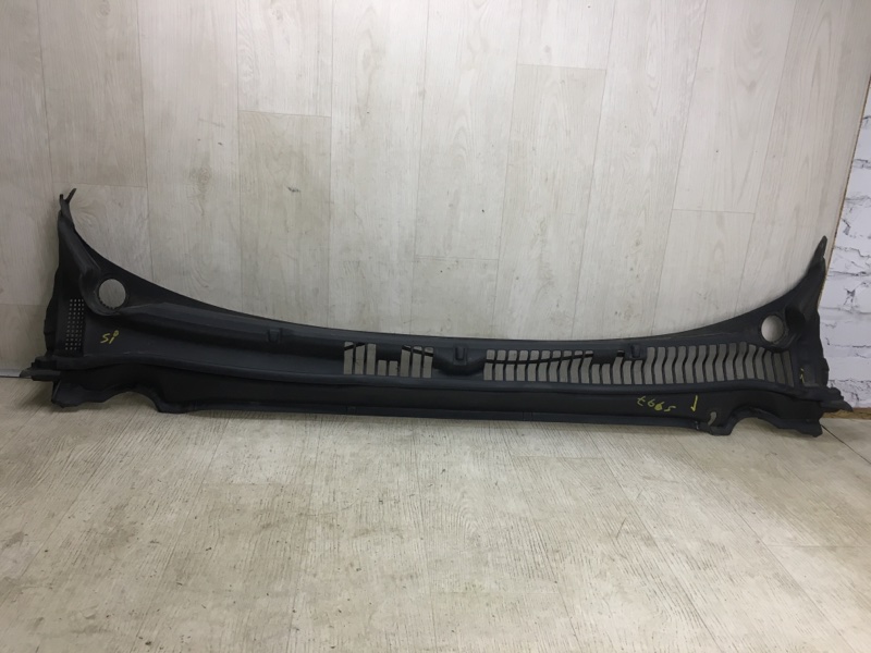 Пластик под лобовое стекло / Жабо FORD FUSION 14- 2013 CD4 C25HDEX DS7Z-54018A16-A Б/У