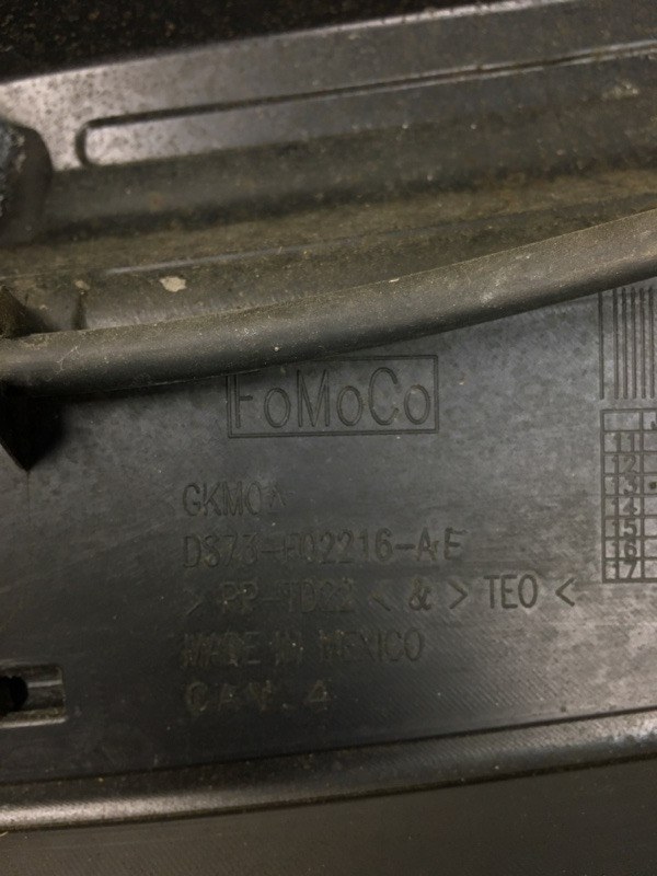 Пластик под лобовое стекло / Жабо FUSION 14- 2013 CD4 C25HDEX