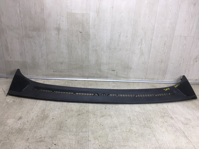 Накладка торпедо 200 14-16 2016 UF 2.4 ED6