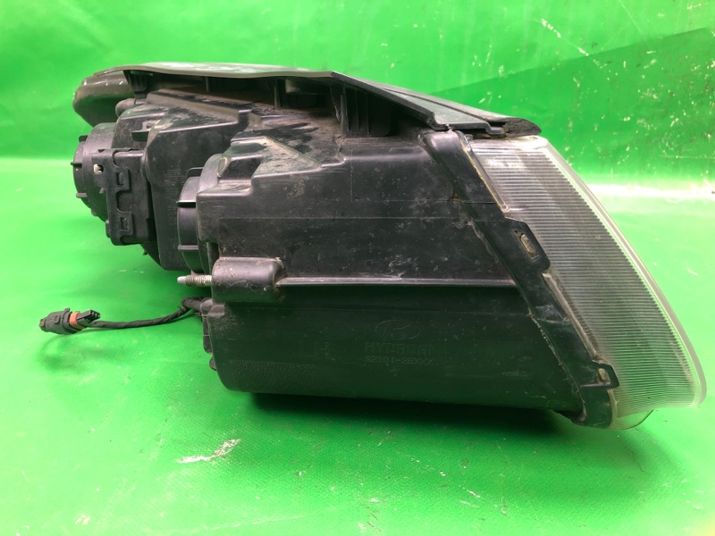 Фара левая SANTA FE (CM) 05-12 CM