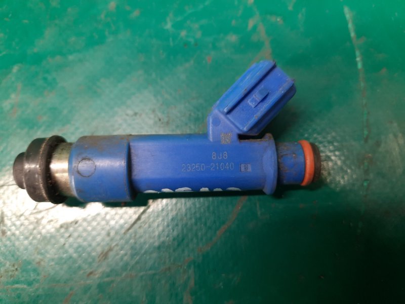 Форсунка топливная YARIS 05–11 2008 Хэтчбек 1.5 1NZ-FE