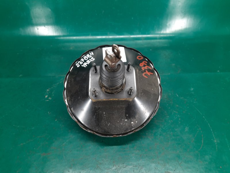 Вакуумный усилитель тормозов YARIS 05–11 2008 Хэтчбек 1.5 1NZ-FE Вакуумный усилитель тормозов YARIS 05–11 2008 Хэтчбек 1.5 1NZ-FE