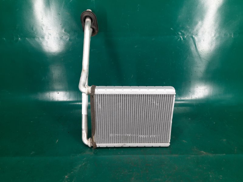 Радиатор печки TOYOTA YARIS 05–11 2008 Хэтчбек 1.5 1NZ-FE 87107-52060 Б/У