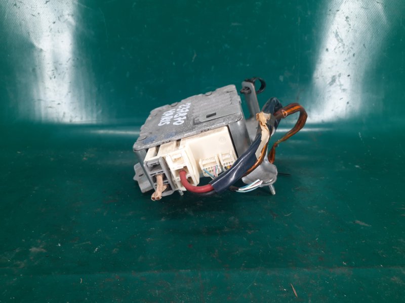 Блок управления электроусилителем руля YARIS 05–11 2008 Хэтчбек 1.5 1NZ-FE Блок управления электроусилителем руля YARIS 05–11 2008 Хэтчбек 1.5 1NZ-FE