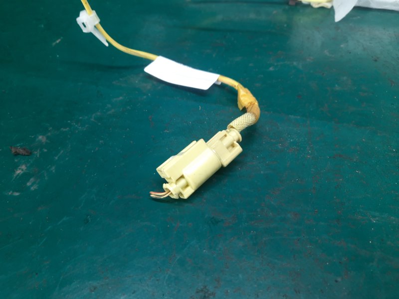 Подушка безопасности в сиденье левая YARIS 05–11 2008 Хэтчбек 1.5 1NZ-FE Подушка безопасности в сиденье левая YARIS 05–11 2008 Хэтчбек 1.5 1NZ-FE