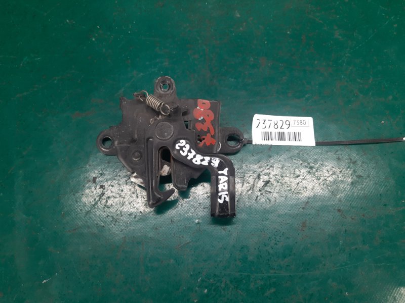 Замок капота TOYOTA YARIS 05–11 2008 Хэтчбек 1.5 1NZ-FE 53510-52300 Б/У