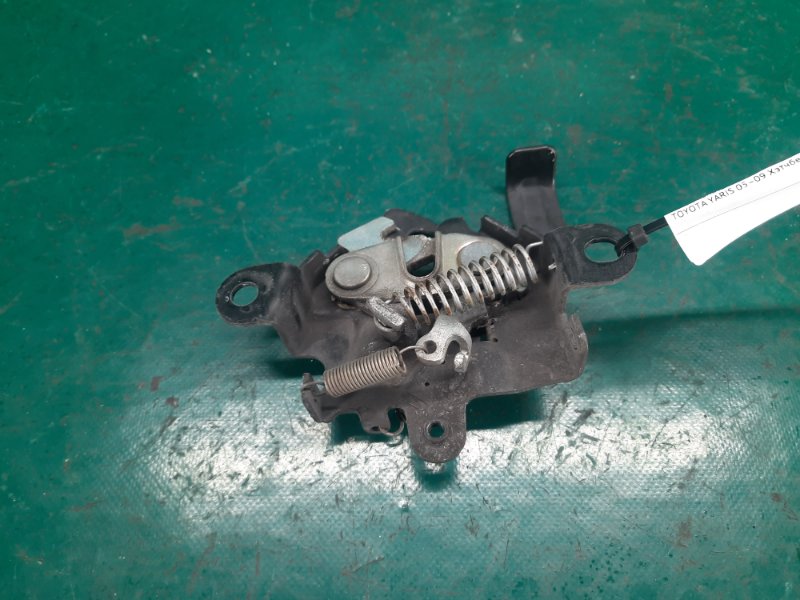 Замок капота YARIS 05–11 2008 Хэтчбек 1.5 1NZ-FE