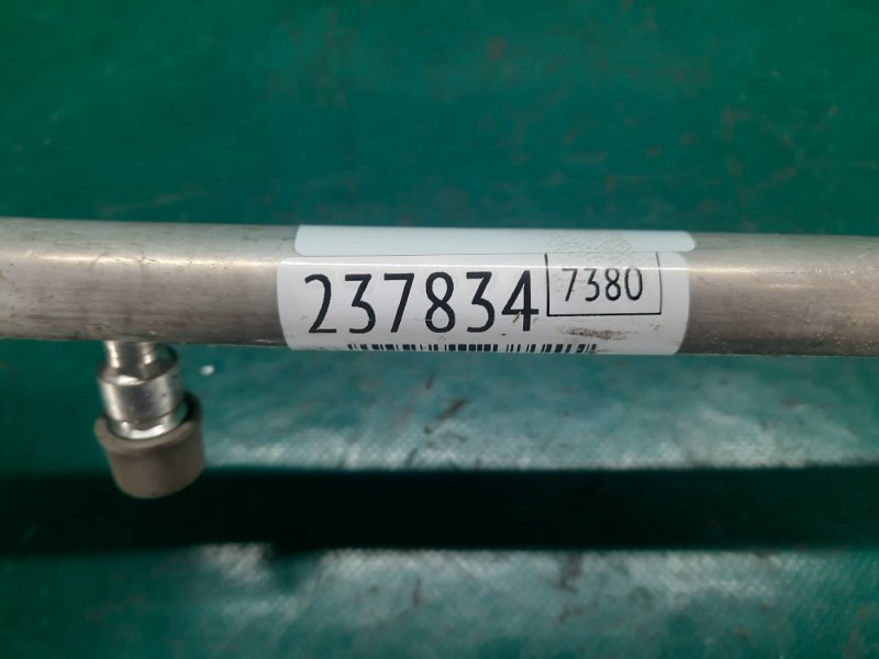 Трубка кондиционера YARIS 05–11 2008 Хэтчбек 1.5 1NZ-FE Трубка кондиционера YARIS 05–11 2008 Хэтчбек 1.5 1NZ-FE