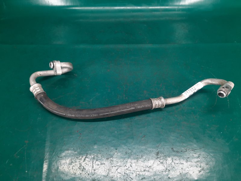 Запчасть трубка кондиционера TOYOTA YARIS 05–11 2008 Хэтчбек 1.5 1NZ-FE 88712-52310 Б/У Трубка кондиционера TOYOTA YARIS 05–11 2008 Хэтчбек 1.5 1NZ-FE 88712-52310 Б/У