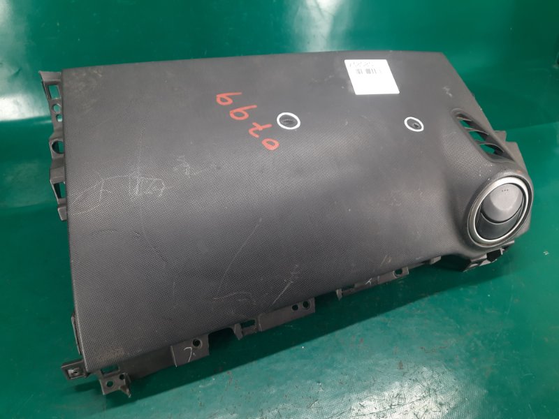 Подушка безопасности пассажира MAZDA 3 BK 03-08 Хэтчбек 2.3 L3 Подушка безопасности пассажира MAZDA 3 BK 03-08 Хэтчбек 2.3 L3