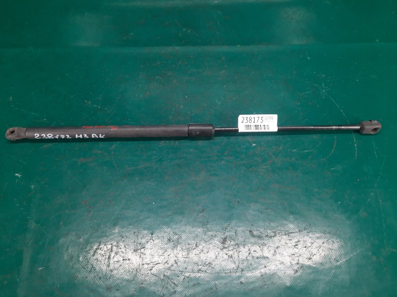 Амортизатор крышки багажника MAZDA 3 BK 03-08 2008 Хэтчбек 2.3 L3 BP4K-63-620F Б/У