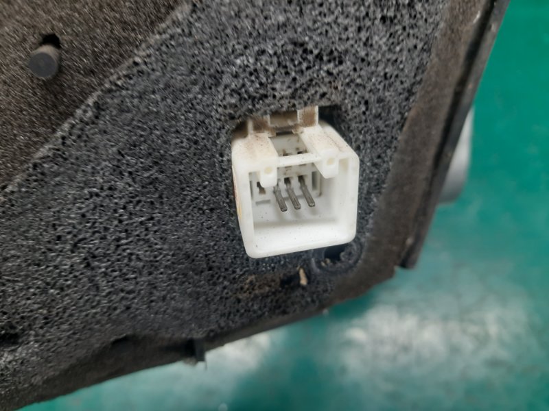 Зеркало правое 3 BK 03-08 2008 Хэтчбек 2.3 L3