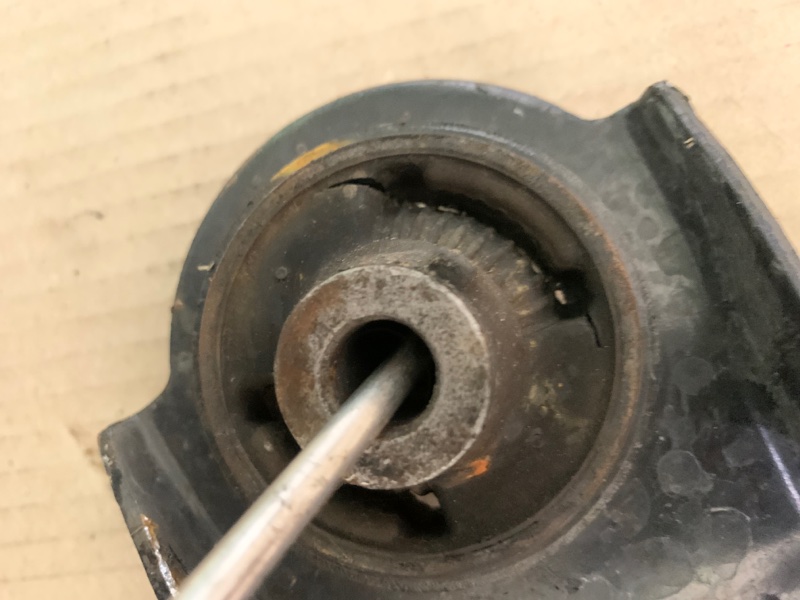 Рычаг передней подвески нижний левый ROGUE 08-15 2009 Внедорожник 2.5 QR25DE