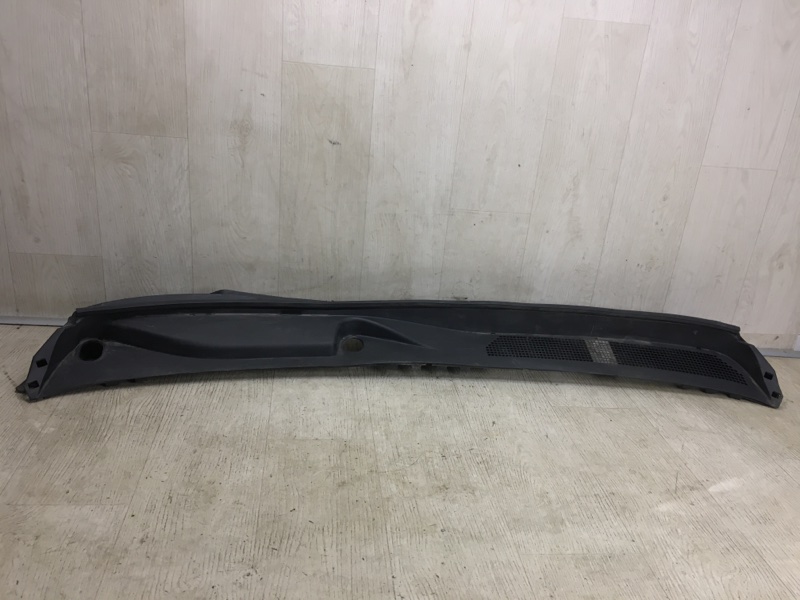 Пластик под лобовое стекло / Жабо NISSAN NV200 USA 13- 2020 M20XUS 2.0 MR20DE 668623LM0A Б/У