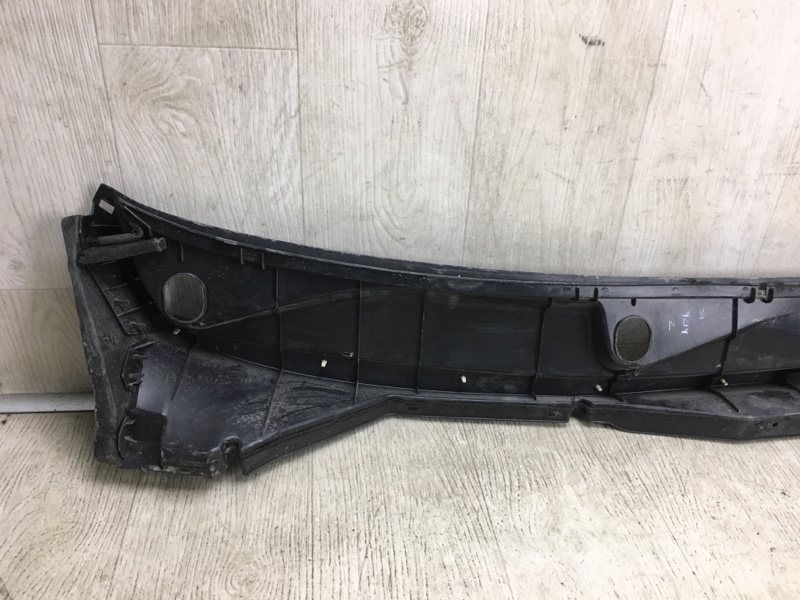 Пластик под лобовое стекло / Жабо NV200 USA 13- 2020 M20XUS 2.0 MR20DE