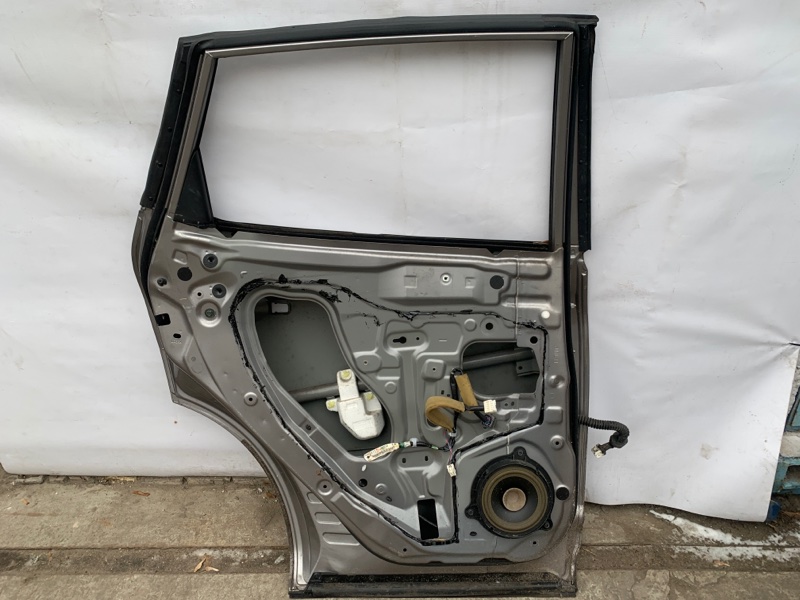 Дверь задняя левая ROGUE 08-15 2009 Внедорожник 2.5 QR25DE