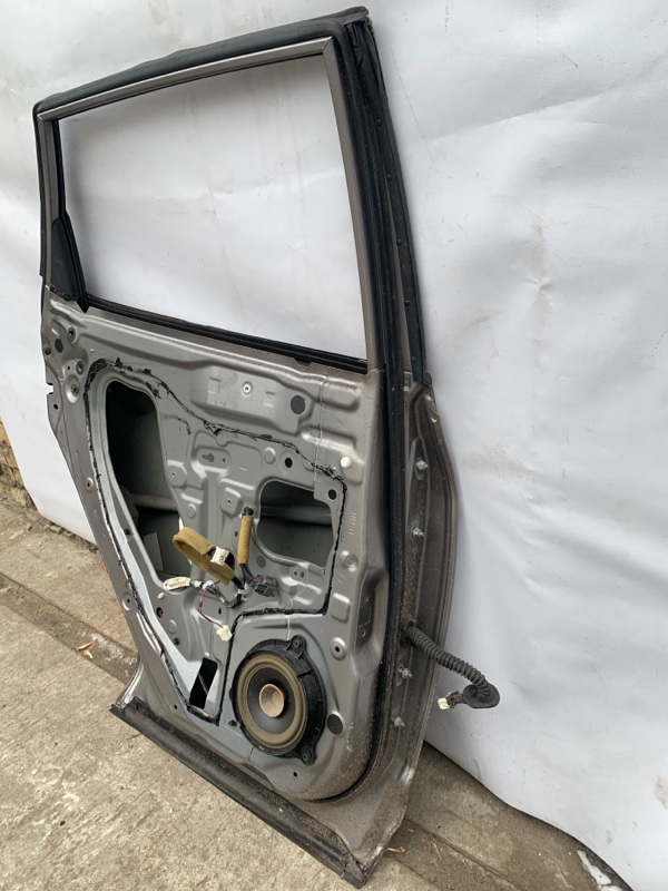 Дверь задняя левая ROGUE 08-15 2009 Внедорожник 2.5 QR25DE