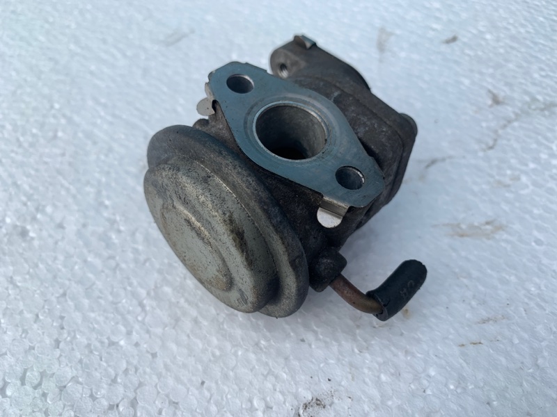 Клапан воздушный правый LEXUS GX470 02-09 Внедорожник 2UZFE