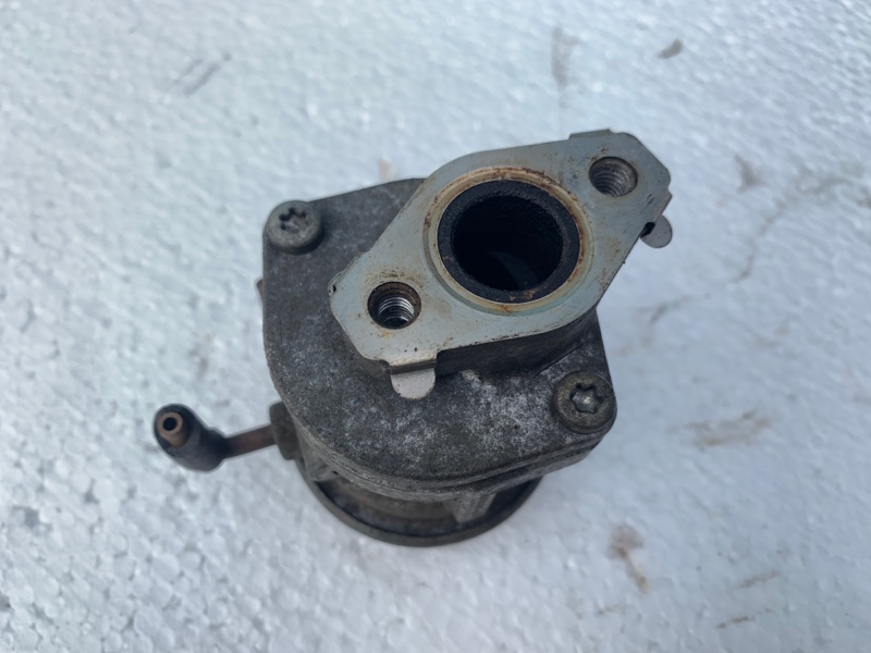 Клапан воздушный правый GX470 02-09 Внедорожник 2UZFE