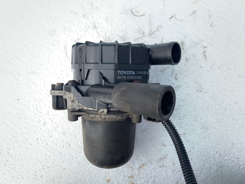 Насос продувки катализатора GX470 02-09 Внедорожник 4.7 2UZFE Насос продувки катализатора GX470 02-09 Внедорожник 4.7 2UZFE