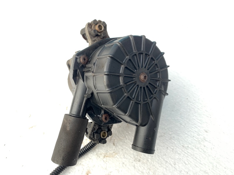 Насос продувки катализатора GX470 02-09 Внедорожник 4.7 2UZFE Насос продувки катализатора GX470 02-09 Внедорожник 4.7 2UZFE