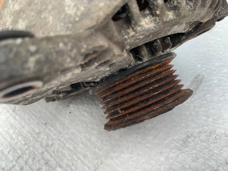 Генератор SEQUOIA 01-07 Внедорожник