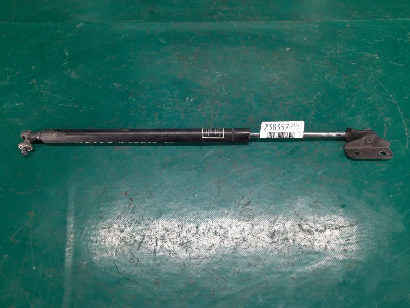 Запчасть амортизатор капота левый SUBARU IMPREZA 07-11 GE/GH 2009 Седан 2.5 EJ253 57251FG010 Б/У Амортизатор капота левый SUBARU IMPREZA 07-11 GE/GH 2009 Седан 2.5 EJ253 57251FG010 Б/У