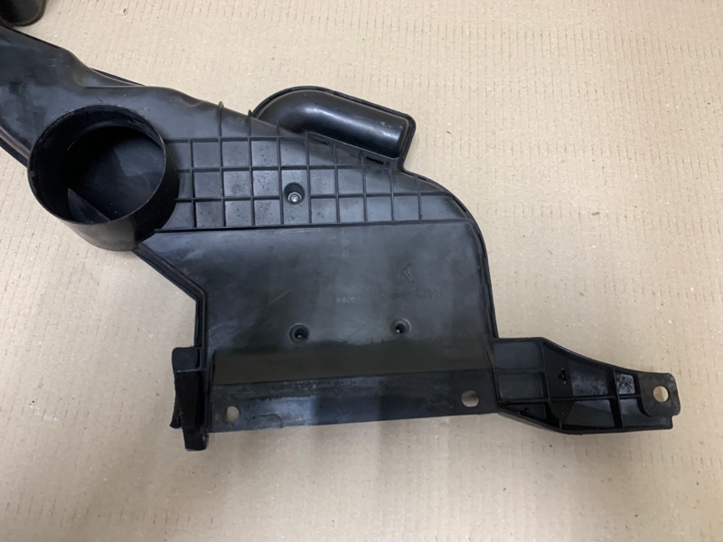 Воздухозаборник ROGUE 08-15 2009 Внедорожник 2.5 QR25DE