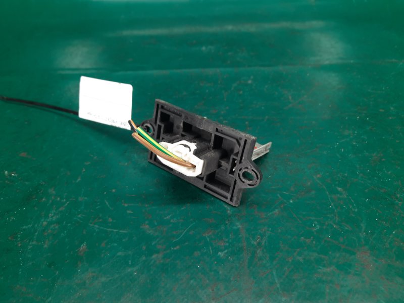 Резистор печки SUBARU IMPREZA 07-11 GE/GH Седан 2.5 EJ253 Резистор печки SUBARU IMPREZA 07-11 GE/GH Седан 2.5 EJ253