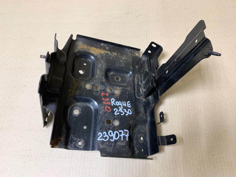 Полка аккумулятора ROGUE 08-15 2009 Внедорожник 2.5 QR25DE