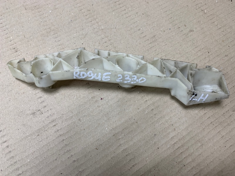 Кронштейн переднего бампера (на крыле) правый NISSAN ROGUE 08-15 2009 Внедорожник 2.5 QR25DE 62222-JM00A Б/У