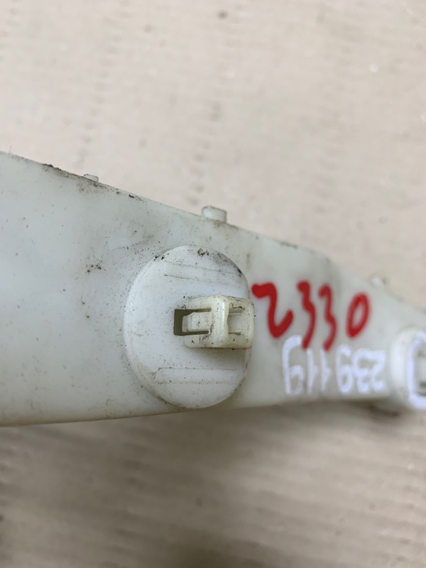 Кронштейн переднего бампера (на крыле) правый ROGUE 08-15 2009 Внедорожник 2.5 QR25DE