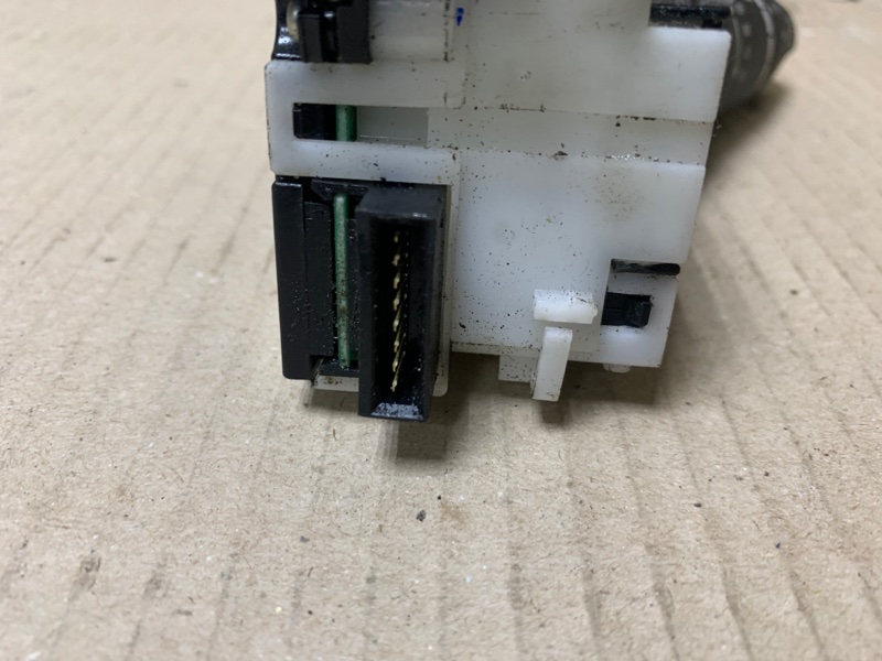 Подрулевой переключатель правый ROGUE 08-15 2009 Внедорожник 2.5 QR25DE