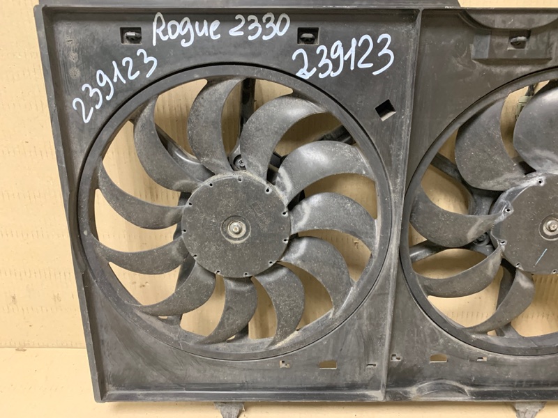 Диффузор вентилятора основного радиатора ROGUE 08-15 2009 Внедорожник 2.5 QR25DE Диффузор вентилятора основного радиатора ROGUE 08-15 2009 Внедорожник 2.5 QR25DE