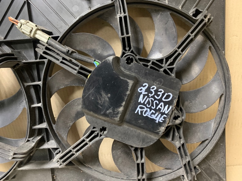 Диффузор вентилятора основного радиатора ROGUE 08-15 2009 Внедорожник 2.5 QR25DE Диффузор вентилятора основного радиатора ROGUE 08-15 2009 Внедорожник 2.5 QR25DE